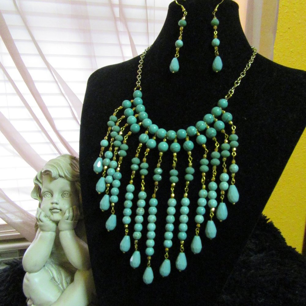 Turquoise Tribe Style Necklace and Earrings